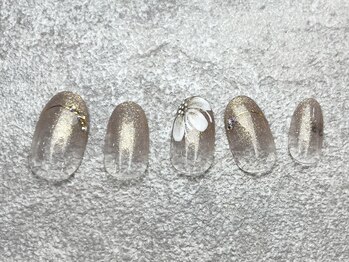 ネイルブレイク リリア(Nail Break lilia)/【初回オフ無料】フラワーネイル