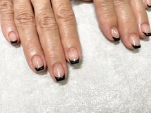 エメ(eme)/パラジェル【フレンチネイル】