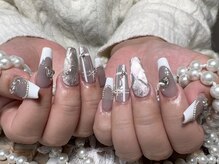 モアネイル 新宿/チップスカルプ/持ち込み/新宿