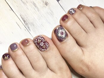 ミネルバネイル(MINERVA nail)/繊細アート♪フットネイル