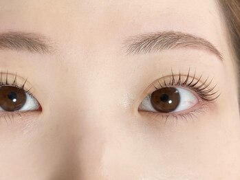 フランク(Frank)/まつげパーマ上下×アイブロウ