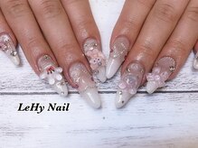 レヒネイル(LeHy nail)/ホワイト×キャラクターネイル