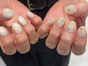 ネイルサロン プルミエール 錦糸町店(premiere)の写真/【高い技術力で実現】オフィスカラー、マグネットカラーの種類豊富でワンカラーでも満足の仕上がりへ♪