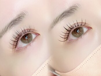 アイリーン(Eyeleen)/エクステも簡単束感◎