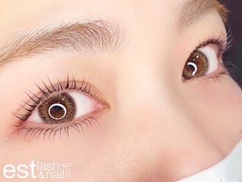 エストラッシュアンドネイル 銀座店(est lash&nail)の写真/<小顔効果◎上下まつ毛パ-マ>僅かなサロンのみ導入!!似合わせ下まつ毛パ－マ可能*目力UPで印象的な目元に♪