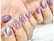 アリイネイルズ(ALII Nails)/キャッツアイマグネットネイル