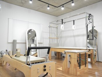 ニコピラティス 久留米店(nico pilates)