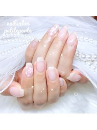 上品桜ネイル♪ブライダルにも◎