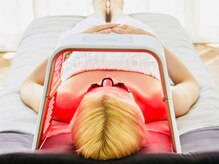 サロン ド グレイシャス エステティック(Salon de GRACIOUS esthetic)の雰囲気（最新LEDライト★4種類のLEDとIRが様々な肌悩みにアプローチ）