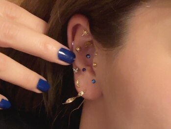 ハリモア(HARIMORE)/大流行の耳つぼジュエリー