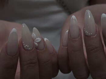 アイネイルズ 横浜WEST店(I-nails)/3DホワイトY2K海外¥11500