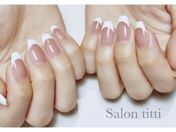 王道フレンチネイル