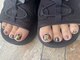 ハウリオネイル(Hau'oli nail)の写真/秋だってフットネイルが可愛い！夏だけじゃない足元の輝きを体験してほしい♪