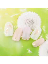 シンプルシェルフラワーネイル