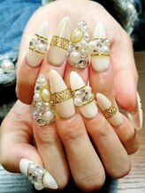 ラブリーアイズ ソーリスネイル(lovely eyes/solis nail)/180分コース