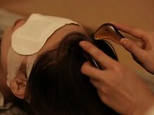 頭部しっかりほぐし、深いリラクゼーションとストレス解消