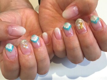 retreat nail