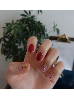 ティナ ネイルスタジオ(Tina Nail Studio)/シンブルデザイン