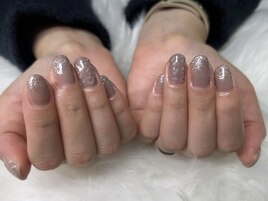 ヒョウ柄ネイル