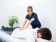 ファミリア整体院 西船橋院/施術風景