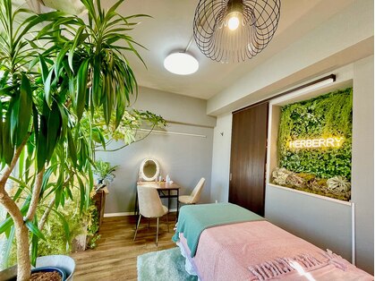 ハーバリー ハーブピーリング 栄(HERBERRYハーブピーリング)の写真