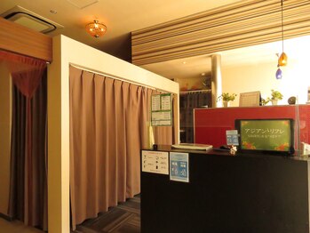アジアンリフレ/受付カウンター