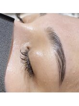 ネオリーブ エクラ 上野御徒町店(Neolive eclat)/ハリウッドブロウリフト