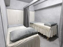 プラチナムドール 桂店(PLATINUMDOLL)/施術台になります。