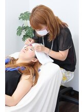 アイ シャイン(eye shine) 山本 彩子