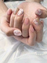ビューティーサロン M/定額ネイル