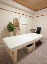 コム(COM)/施術室2