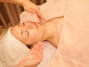 メナードフェイシャルサロン 丸の内ヒルズ/アドバンスコース