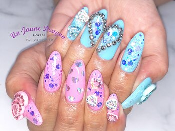 アン ジョーヌドラゴ/【ロングネイル】チグハグネイル