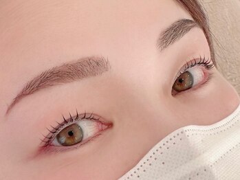 アオミ(aomi)の写真/お顔の印象を左右する眉毛！一人ひとりの骨格に合わせることで、より印象的な目元に☆（メンズも◎）