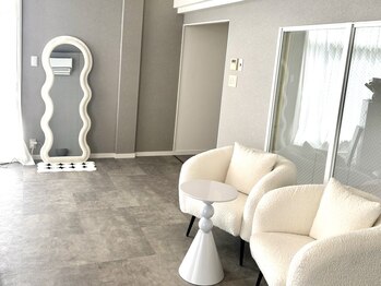 リュンヌ 光町店(LUNE)/1)内観