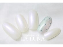 ラルナ ネイルアンドアイラッシュサロン(LA LUNA nail & eyelash salon)/26年7月8月◇定額ナチュラル◇