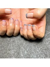 イル(ile)/アシメ　カラーフレンチ