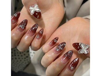 クイーンズビューティーサロン 新宿本店(Queen's beauty salon)/チップアートやり放題&つけ放題