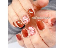 ラズリ(lazuli)の雰囲気(肌に合ったカラー選びや、お花やレースアートおまかせください。)