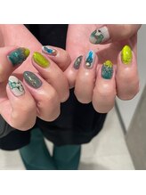 アオ 渋谷(ao.)/黄緑ネイル