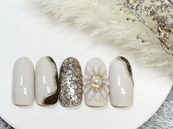 ネイルルームシャイン/