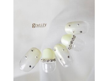 グラティフィープラスココ(gratify+coco)/【トレンド ワンホンネイル】