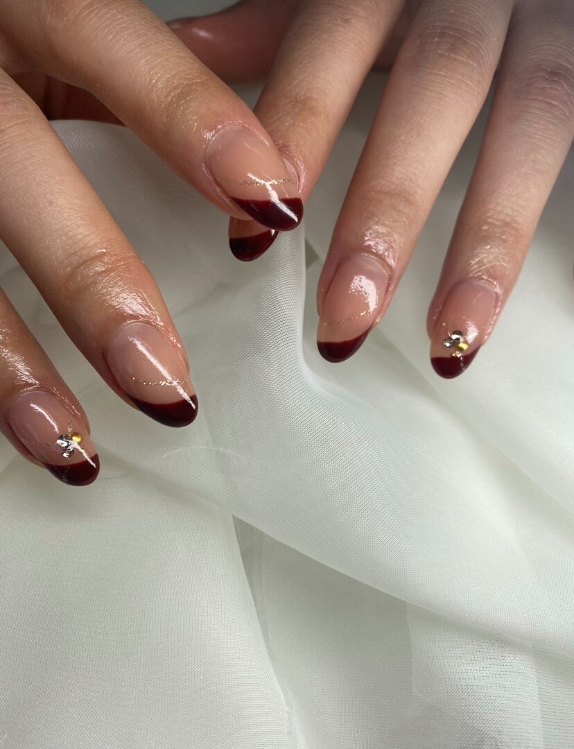 33))ネイルチップ フレンチガーリー ボルドー シンプルネイル ニュアンス 48708b35ec675234721f4be624d989