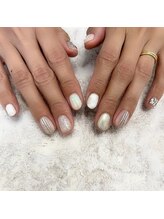 ロエ(Lowe')/持ち込みアート