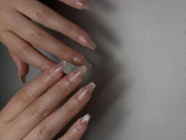 ちゅるんチークネイル