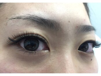 フォンテーヌブロー 野々市店(Fontaine Brow)/ボリュームラッシュ