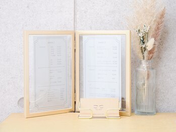 カーララッシュ(Cara Lash)/メニュー