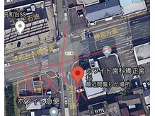 オレンジで囲んでいるところが駐車場です。