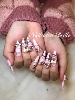 エスフィーネイルサロン ブリーユ(Esfy nailsalon Brille)/