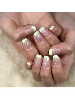ナネア(Nanea)/ミントグリーンフレンチ☆